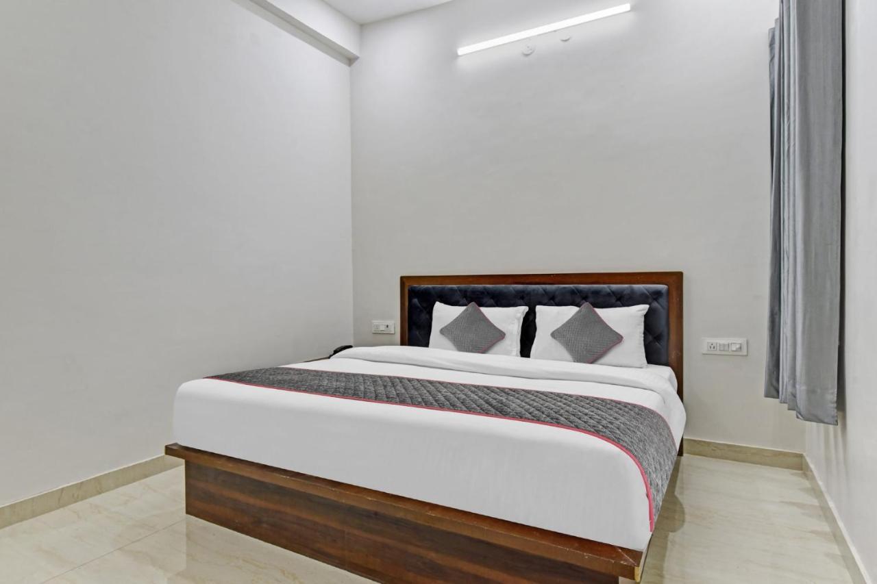Super Oyo Collection O Hotel Legend Джайпур Екстериор снимка