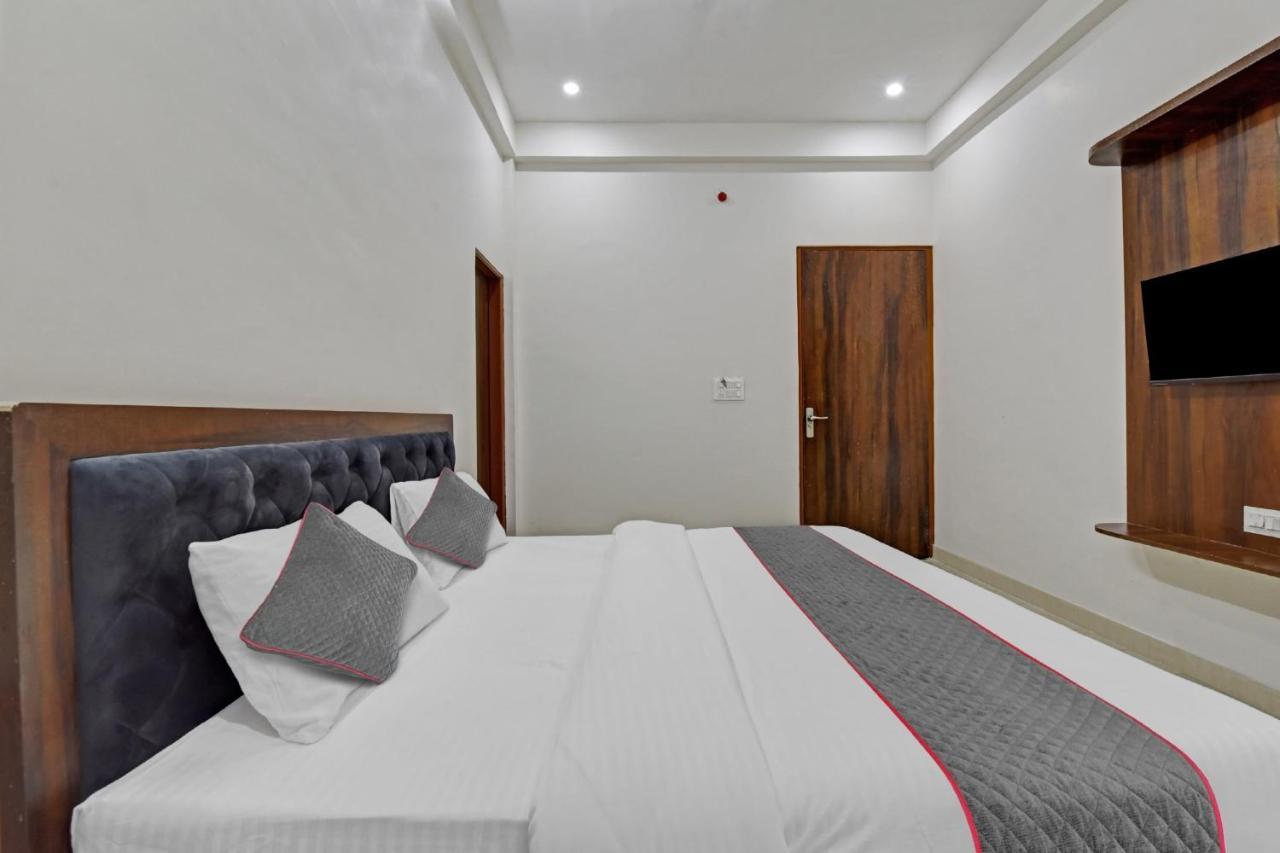 Super Oyo Collection O Hotel Legend Джайпур Екстериор снимка